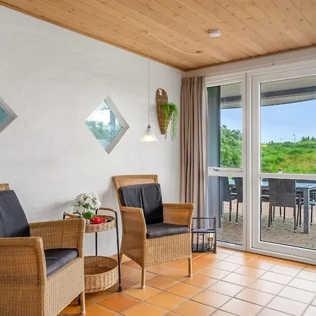 Algut - 200m From The Sea By Interhome *