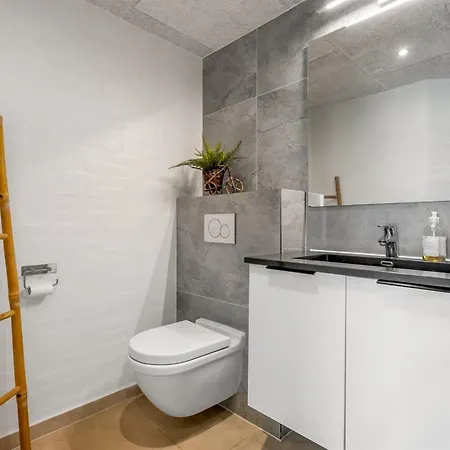 Algut - 200m From The Sea By Interhome *
